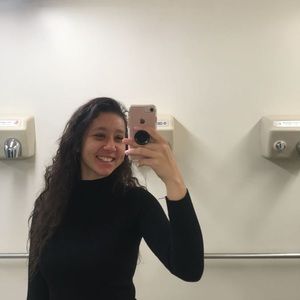 Meet your Posher, Keala